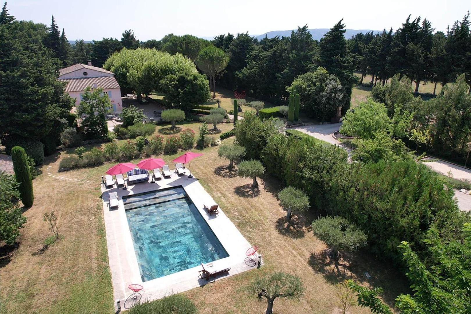 Superbe Mas Provençal 600m2 avec une Superbe Piscine Chauffée et très grand jardin 9000m2, situé au cœur du Luberon en campagne proche de L'Isle sur la Sorgue, 12 personnes, LS2-17 FIGNOULADO Cavaillon Exterior foto